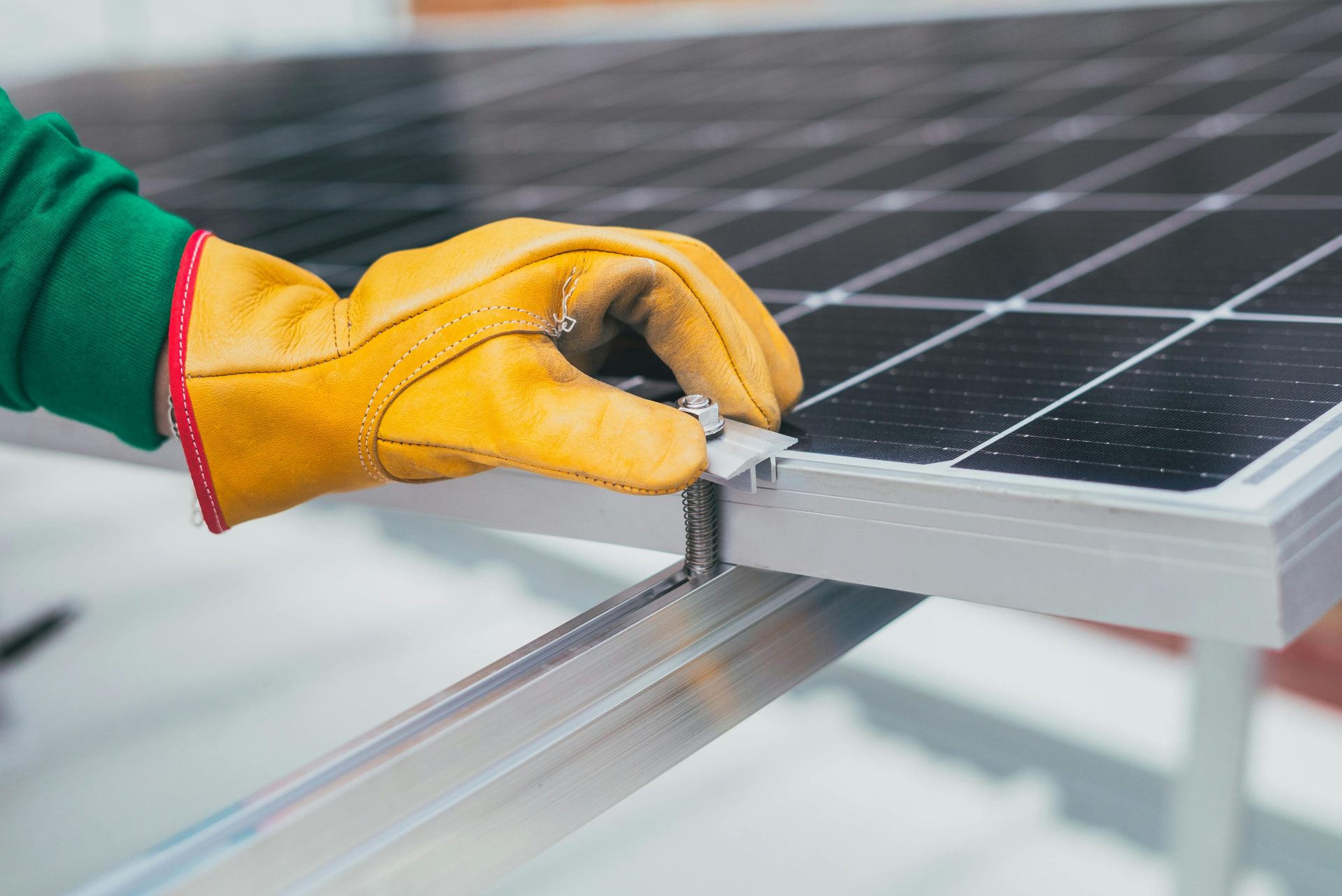 Archey’s expertise in kassenbouw en zonnepaneelsystemen